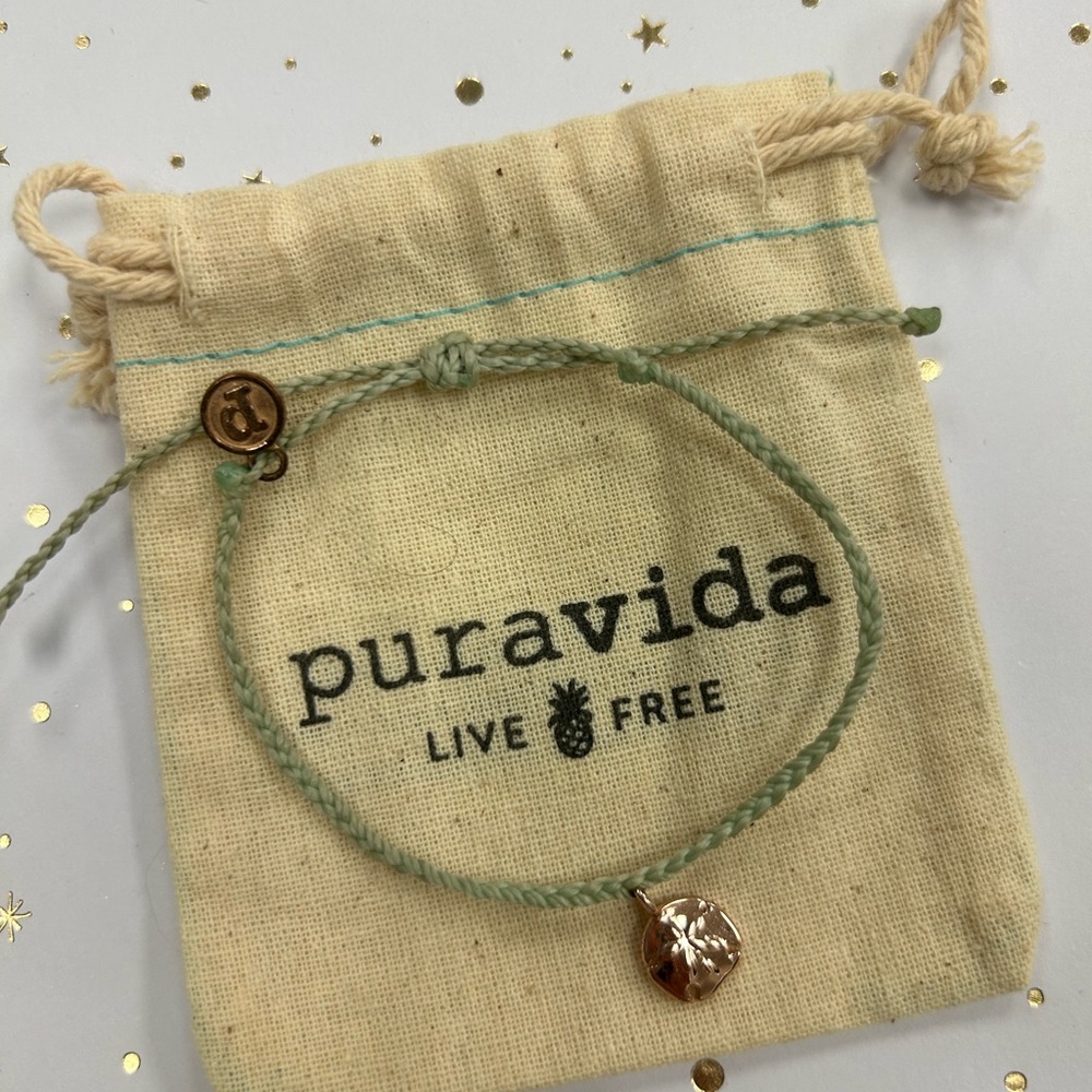 Pura Vida bracelet never worn brand new! Waterproof and durable!
